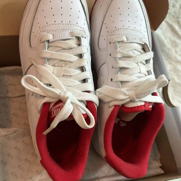 ‘White University Red’❤️🤍 - Picture 2 of 7